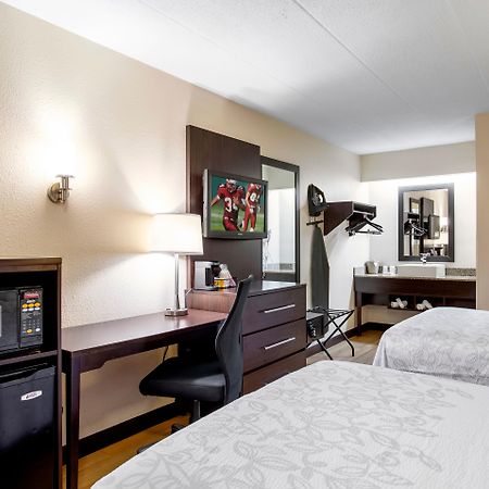 Red Roof Inn Plus+ West Спрингфилд Экстерьер фото